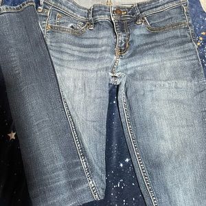 Hollister skinny jeans